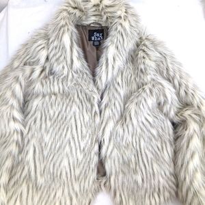 Say What Charlotte Russe NWT Faux Fur Jacket Off White & Grey Large Bag 20
